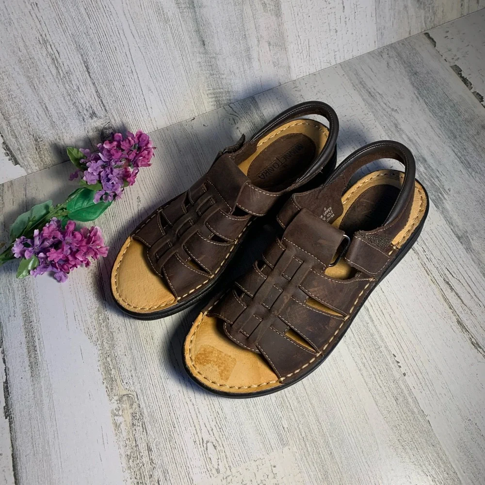 Minnetonka Sandals - Picture 2 of 6